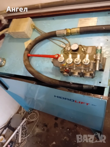 Два броя хидравлични станции от асансьори с резервоари 200л. всяка пълни с хидравлично масло AJIP. , снимка 5 - Хидравлични и пневматични чукове - 52531758