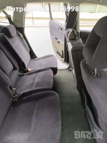 Honda FR-V 2.2 140кс, снимка 5 - Автомобили и джипове - 53858979