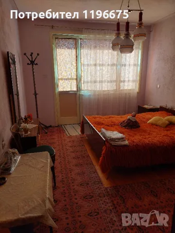 Продавам двуетажна къща с двор, снимка 4 - Къщи - 49961977