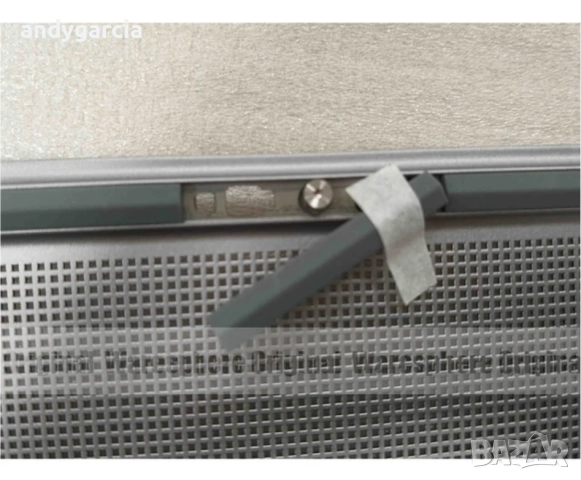 zbook studio 16 G9 G10 G11 , гумена капачка на долния корпус / капак , винта по средата