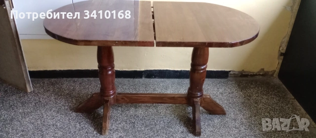 Маса от масивно дърво