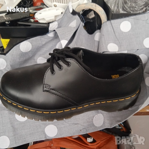 Обувки Dr. Martens/43 нови, снимка 5 - Ежедневни обувки - 52788630