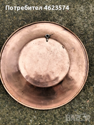 Медна чиния за стена, снимка 3 - Антикварни и старинни предмети - 53392655