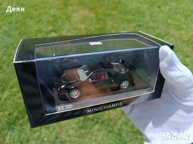 Колекционерски модел 1:43 Minichamps - Ford RS200, снимка 1 - Колекции - 46644397