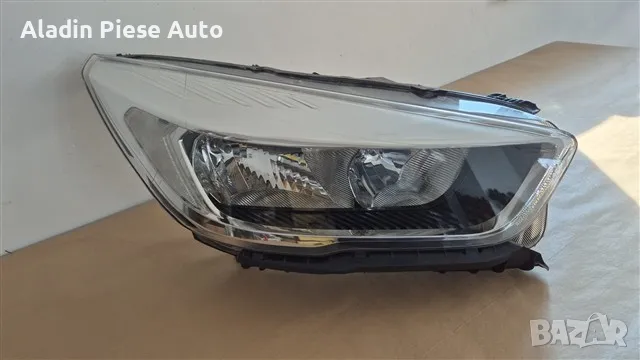 Десен фар Ford Kuga година 2016 2017 2018 2019 Халоген код GV4113W029AJ, GV41-13W029-AJ , снимка 3 - Аксесоари и консумативи - 49552562