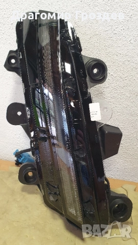 Дясна DRL (дневна светлина) за Peugeot 3008 , 5008 II Facelift / Пежо 3008 и 5008 (2021 - 2024), снимка 3 - Части - 51999017