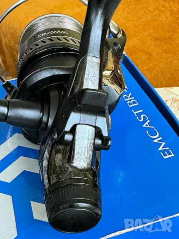 Daiwa Emcast BR 4500A, снимка 12 - Макари - 48498474