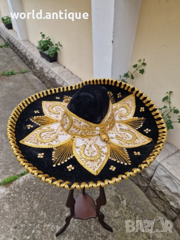 Прекрасно антикварно оригинално мексиканско сомбреро , снимка 5 - Спортни дрехи, екипи - 52266403