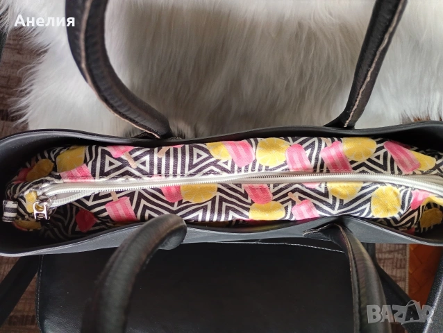 Дамска чанта Obag, снимка 2 - Чанти - 53595542