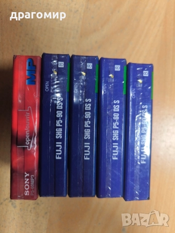 FUJI 8 mm VIDEOCASSETTE, снимка 4 - Камери - 52194619