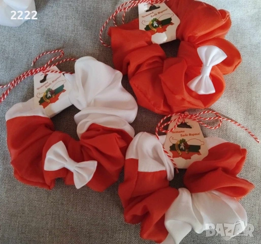 Скръчни мартеница бяло и червено, снимка 6 - Подаръци за жени - 53486682