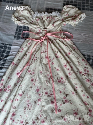 Лятна рокля с корсет 