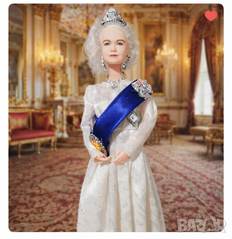 Колекционерска кукла Английска кралица Елизабет II