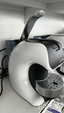 Кафе машина на капсули illy, снимка 5 - Кафемашини - 49735708