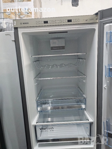 ХЛАДИЛНИК BOSCH KGE36ALCA, снимка 4 - Хладилници - 53473624