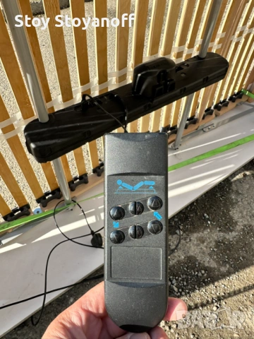 Легло с електрическа подматрачна рамка 90x200, снимка 6 - Спални и легла - 53135912