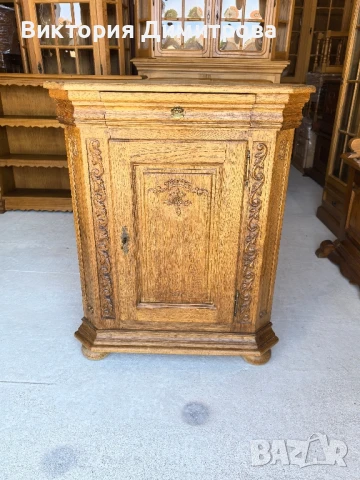 Ъглов шкаф Антик, снимка 1