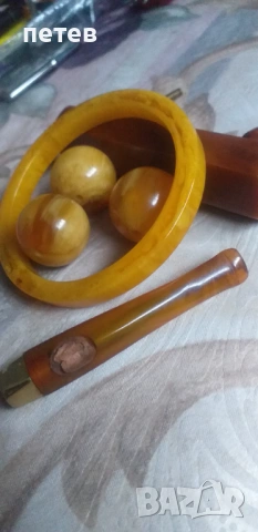 Каталин. Гривна. Цигаре.