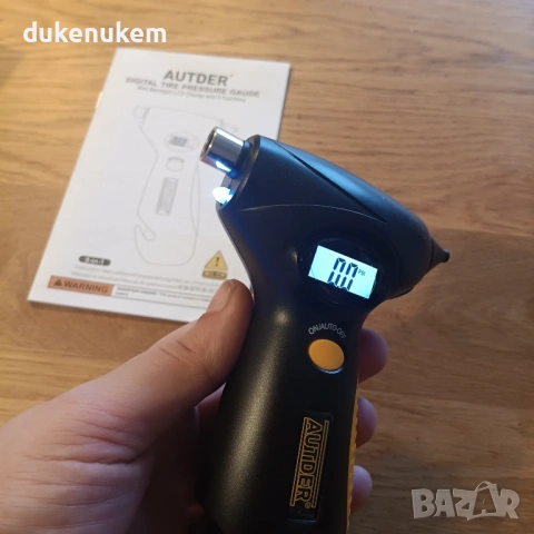 5 в 1 дигитален манометър за гуми с LED и аварийни функции, снимка 9 - Аксесоари и консумативи - 53256516