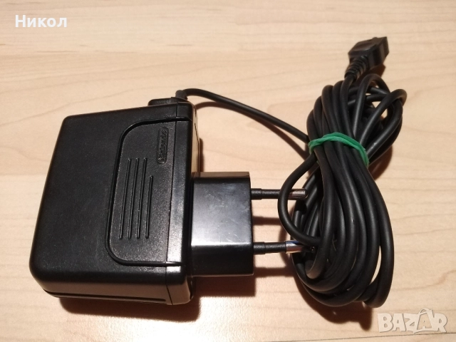 Зарядно Nintedno AGS-002 Game Boy оригинално, снимка 5 - Аксесоари - 51714614