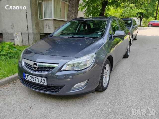 Opel Astra J 1.7CDTI 110k.с. 2011г., снимка 1 - Автомобили и джипове - 45494816