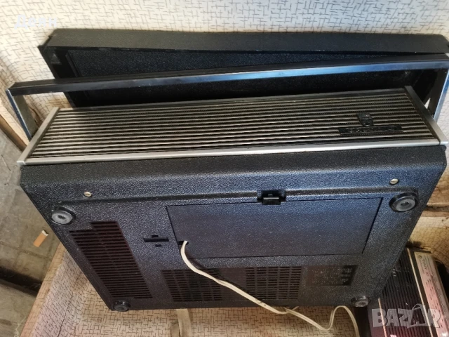 Ретро радио Tiny 30 automatic, Kinski, снимка 2 - Радиокасетофони, транзистори - 50860746