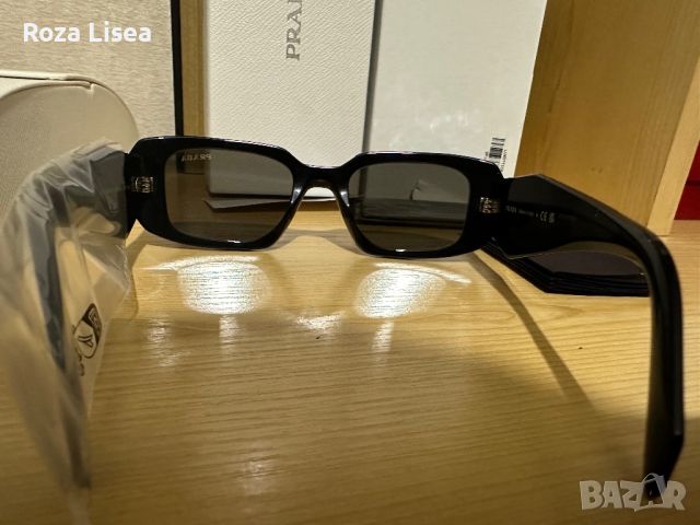 Очила Prada, снимка 3 - Слънчеви и диоптрични очила - 46112592