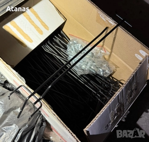 Стелаж/Стойка/Решетка за мартеници и сувенири, снимка 4 - Стелажи и щандове - 51697259