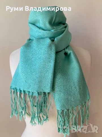 Светлозелен шал от 55 % вискоза и 45 % акрил, снимка 5 - Шалове - 47871865