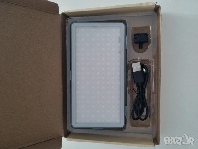 LED RGB панел ENEGON, снимка 9 - Светкавици, студийно осветление - 53744323