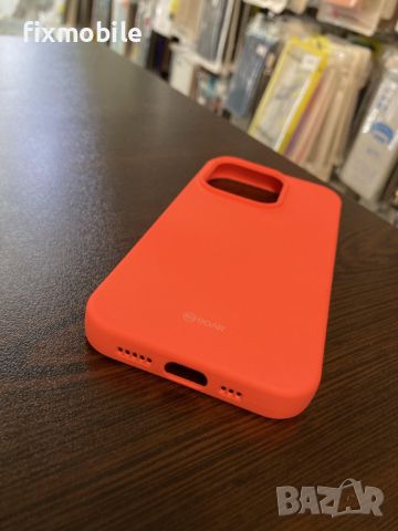 Apple iPhone 15 Pro Силиконов гръб/кейс, снимка 5 - Калъфи, кейсове - 46348669