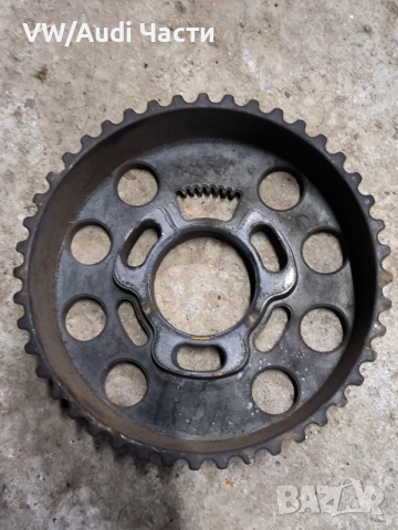 Зъбно колело вал за Голф 5 Ауди А3 Пасат Туран Джета VW Golf 5 Audi A3 8P Passat Touran 038109111E, снимка 2 - Части - 52485795