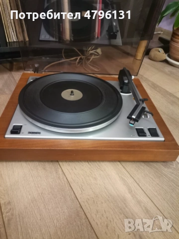 Продавам грамофон PHILIPS GA407