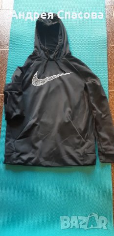 горнище на NIKE, снимка 1 - Спортни екипи - 47759119