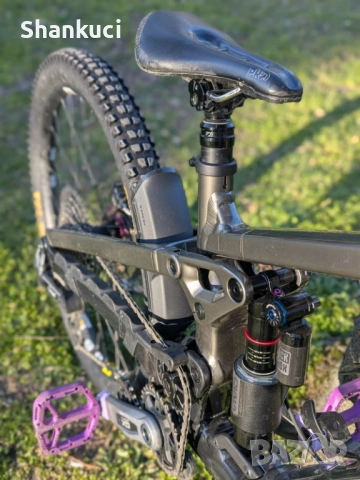 Trek Slash 9.8 GEN 6, AXS GX 2025, M размер, снимка 15 - Велосипеди - 53939197