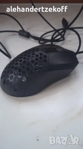 Гейминг клавиатура blackwidow chroma v2, снимка 12 - Клавиатури и мишки - 48851749