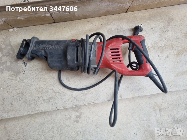 Milwaukee SSPE 1300 SX саблен трион