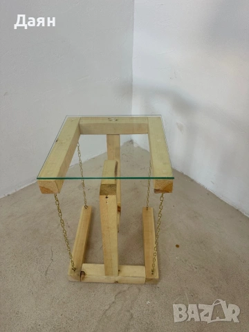 Масивна дървена помощна маса със стъклен плот, снимка 4 - Маси - 54229362