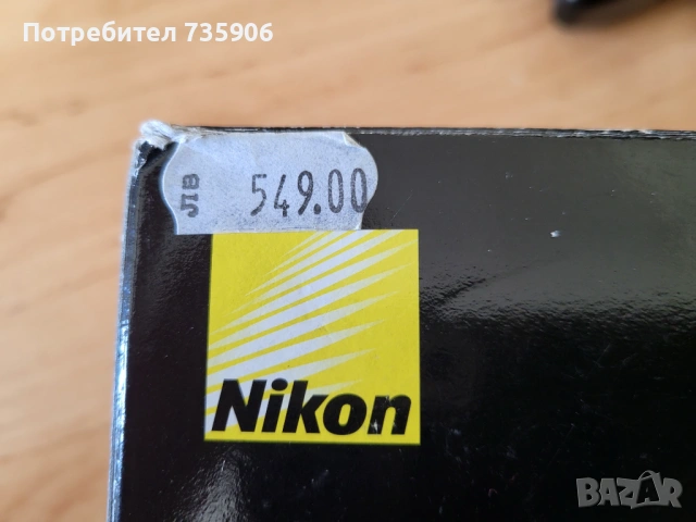 Оригинален батериен грип Nikon MB-D10, снимка 5 - Чанти, стативи, аксесоари - 53642084