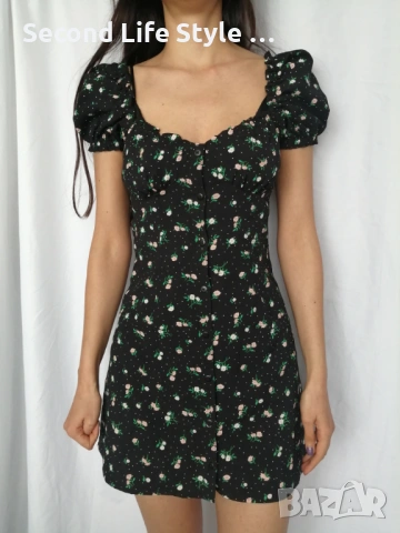 H&M дамска къса рокля с буфан ръкави, копчета отпред и принт цветя и точки р-р S (EU 36), снимка 2 - Рокли - 54157985