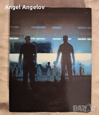 Английско издание с български субтитри цена 15€, снимка 2 - Blu-Ray филми - 53657686