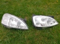 Продавам 2бр.десни фара за Опел Корса, снимка 1