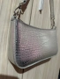 Сребриста чанта, снимка 5