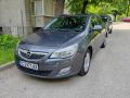 Opel Astra J 1.7tdci 110k.с. 2011г., снимка 1 - Автомобили и джипове - 45494816
