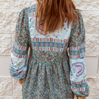 Дамска блуза с дълъг ръкав и ефектен принт, снимка 2 - Блузи с дълъг ръкав и пуловери - 44954019