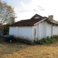 Напълно Ремонтирана къща в село Чернооково на 31км от морето (Дуранкулак), снимка 4 - Къщи - 45770458