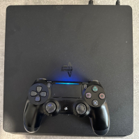 PlayStation 4 , снимка 3 - PlayStation конзоли - 45039177