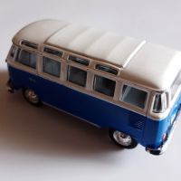 Volkswagen T1 Samba Bus 1:40 Maisto, снимка 3 - Колекции - 45776752