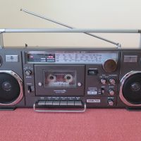 Vintage ,Sanwa 7096,Japan -радиокасетофон 2, снимка 3 - Радиокасетофони, транзистори - 45494547