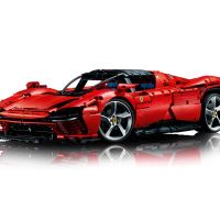 1:8 LEGO Technic - Ferrari Daytona SP3, снимка 4 - Конструктори - 45456979